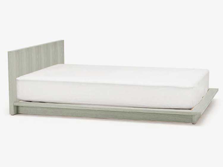 Queen-Size Bed Frame (Used)　