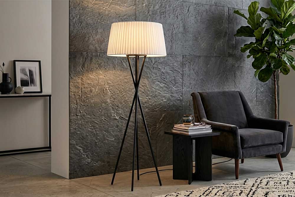 Used  Floor Lamps