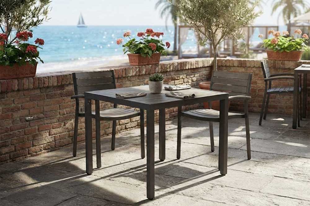 Garden Table with 2 Chairs (Used)