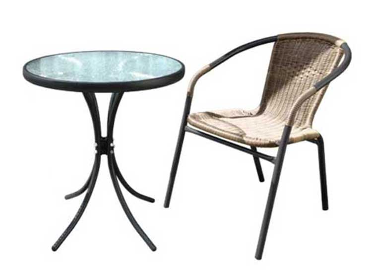 Patio Table with Garden Chair Set (Used)